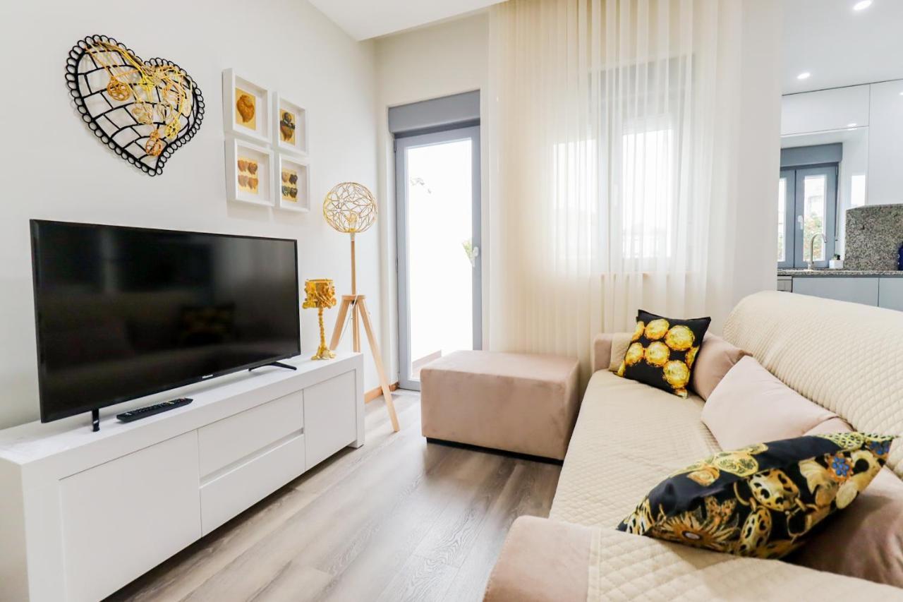 ויאנה דו קסטלו Tiana Apartment - City Centre With Terrace מראה חיצוני תמונה